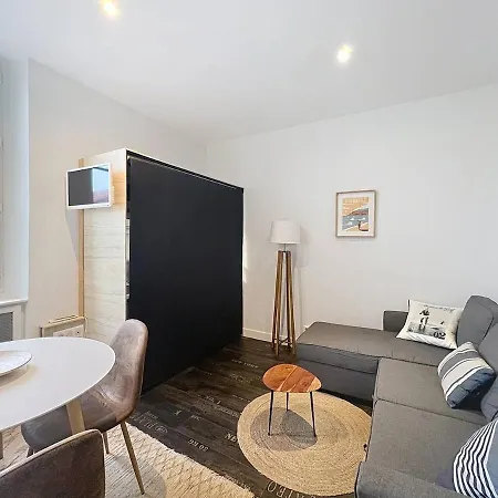 T2 Beaurivage Au 1er Etage Біарріц