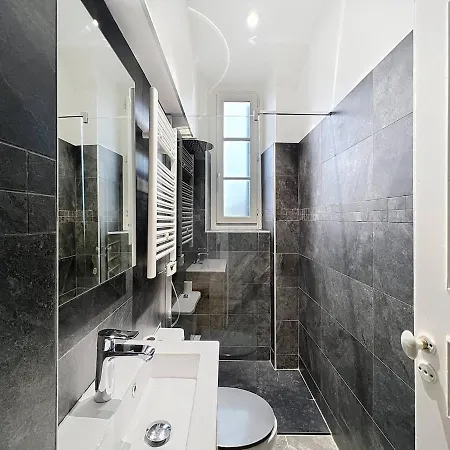 T2 Beaurivage Au 1er Etage Appartement Biarritz