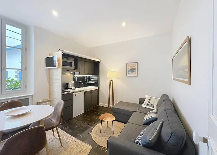 T2 Beaurivage Au 1er Etage Appartement Biarritz