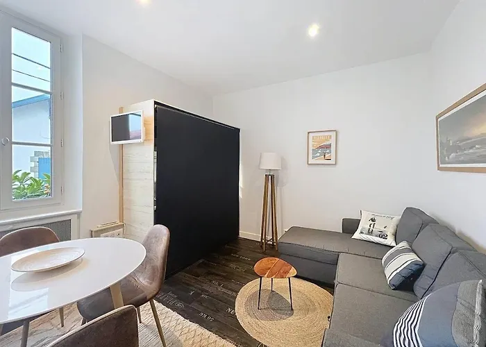 T2 Beaurivage Au 1er Etage Biarritz